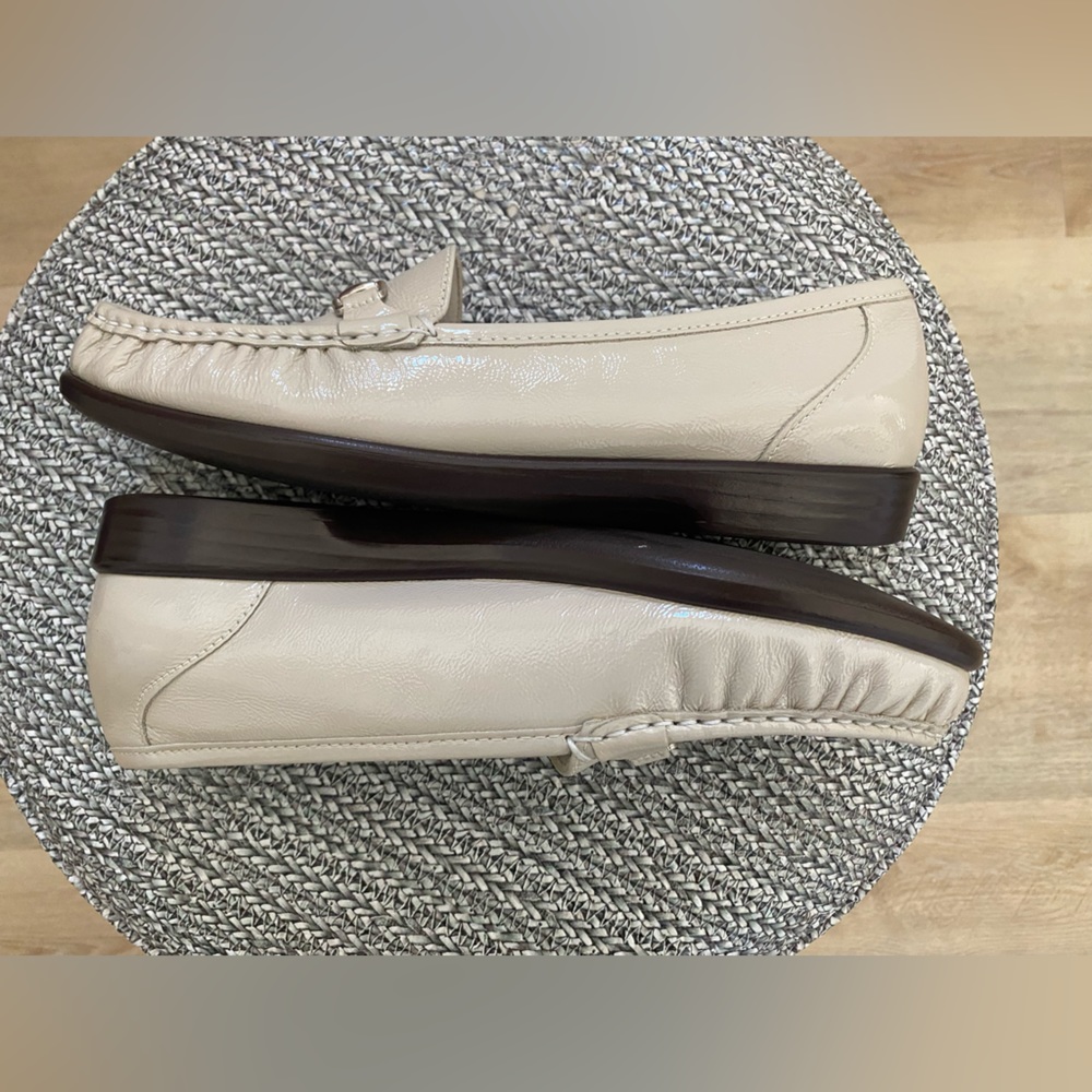 SAS Tripad Comfort Food Bed Size 9 M - Picture 7 of 10